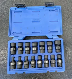 P11034676 Blue Power Cbpiu2 Cornwell 15 Pc Socket