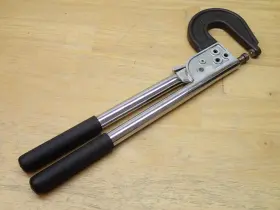 Hs-30e Hanson Rivet Squeezer 3 Inch Reach 1.25 Gap User Item