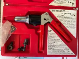 D-100-1 Huck Used Fsi Manual Hand Riveter Rivnut Setter Hydraulic Tool Gregory