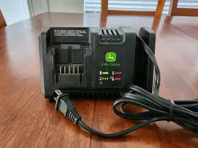 Ty27025 John Deere 18v Lithium Ion Battery Charger