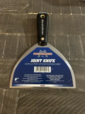 M5763 Marshalltown 6 Inch Joint Knife Flex Tool