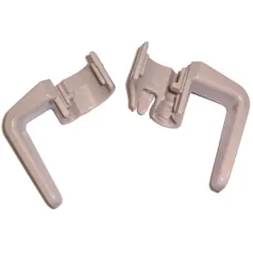 8011103 Mavrik Cord Retainer