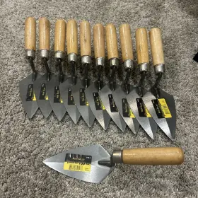Ptr-5 Rock Solid 5 Inch Pointed Bricklayers Brick Trowel Wooden Handle New 11 Total