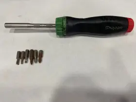 Sgdmrc-40 Snap-on Ratcheting Screwdriver W 6 Bits