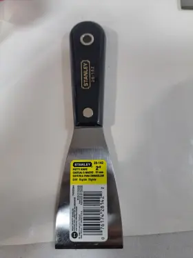 28-142 Stanley New 2-inch Nylon Handle Stiff Blade Putty Knife