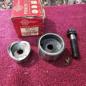 3125r Walsco Pioneer Radio Chassis Punch 1-1/4 Inch Round