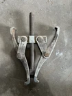 Blackhawk ET-1010 Reversible Two Jaw Gear Puller Used. Price: $40.00.