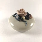 Trinket Box Round With Lid Applied Flowers And Roses Clean Perfect Vintage Used. Price: $9.30.