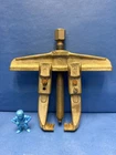 Baldur Gedore Universal Puller 2-ARM Pattern 1.06/1A Used. Price: $68.90.